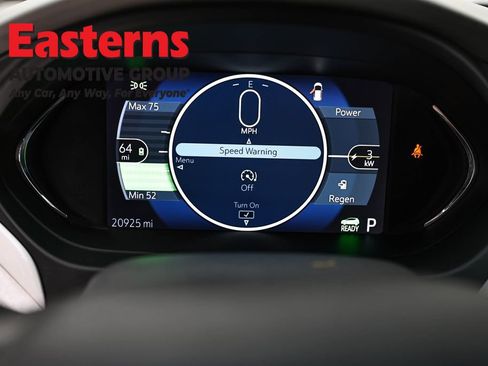 Used 2018 Chevrolet Bolt Premier w/ Driver Confidence II Package FWD image 18