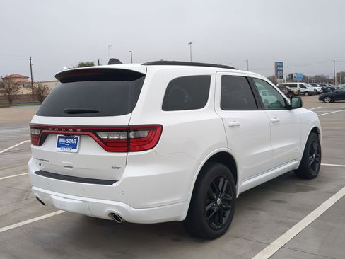 Used 2025 Dodge Durango GT image 3