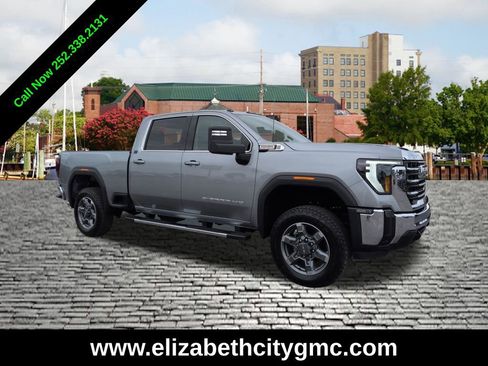 Used 2026 GMC Sierra 2500 SLE w/ SLE Value Package; AWD/4WD image 1