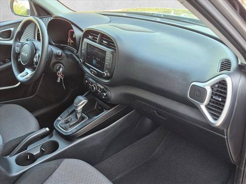 Used 2024 Kia Soul LX w/ Option Group 015 FWD image 20