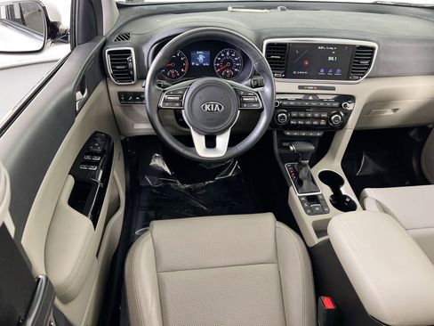 Used 2022 Kia Sportage EX w/ EX Technology Package AWD/4WD image 23