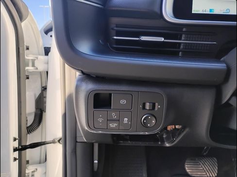 New 2025 Hyundai Ioniq 6 SEL AWD/4WD image 22