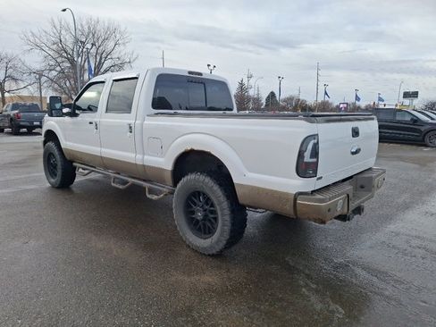 Used 2011 Ford F250 King Ranch w/ King Ranch w/Chrome Pkg image 6