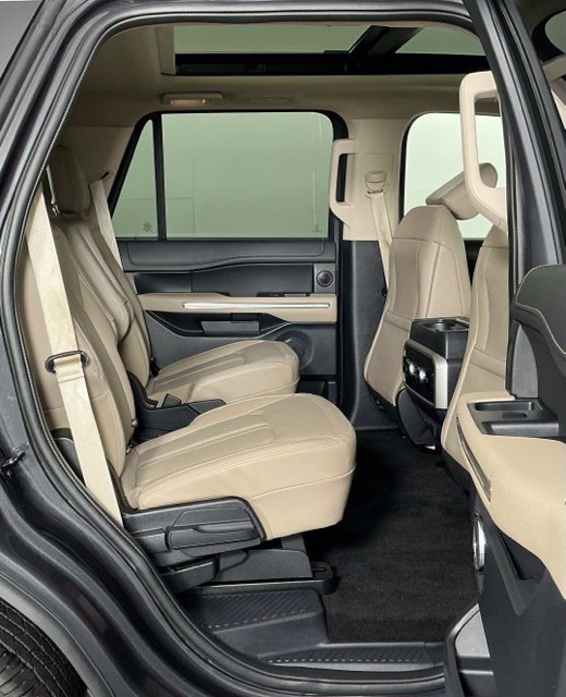 Used 2022 Ford Expedition Limited RWD image 25