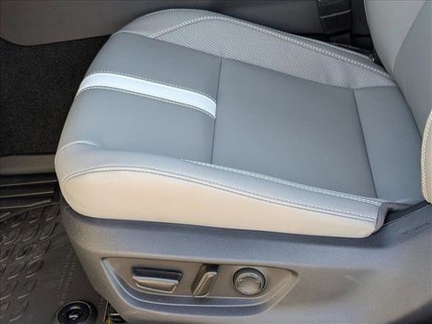 New 2026 Toyota Camry SE image 4