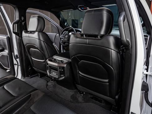 Used 2026 RAM 1500 Laramie w/ Night Edition AWD/4WD image 33