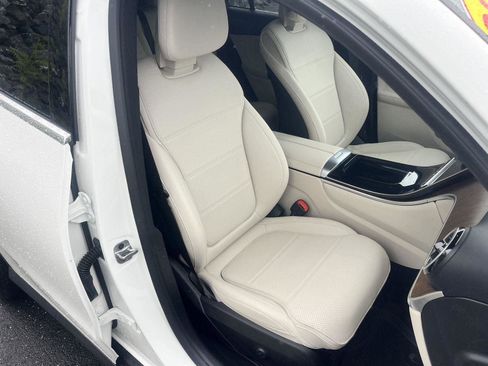 Used 2026 Mercedes-Benz GLC 300 4MATIC image 18