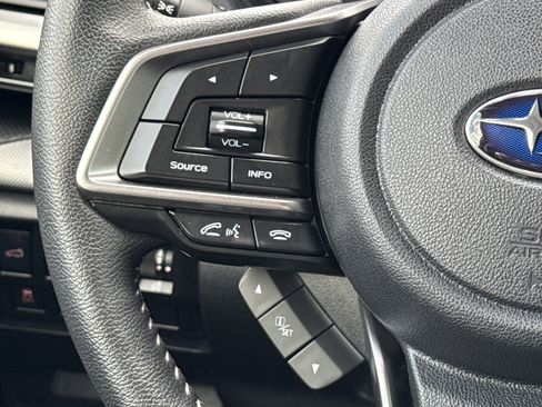 Used 2019 Subaru Forester Limited AWD/4WD image 5