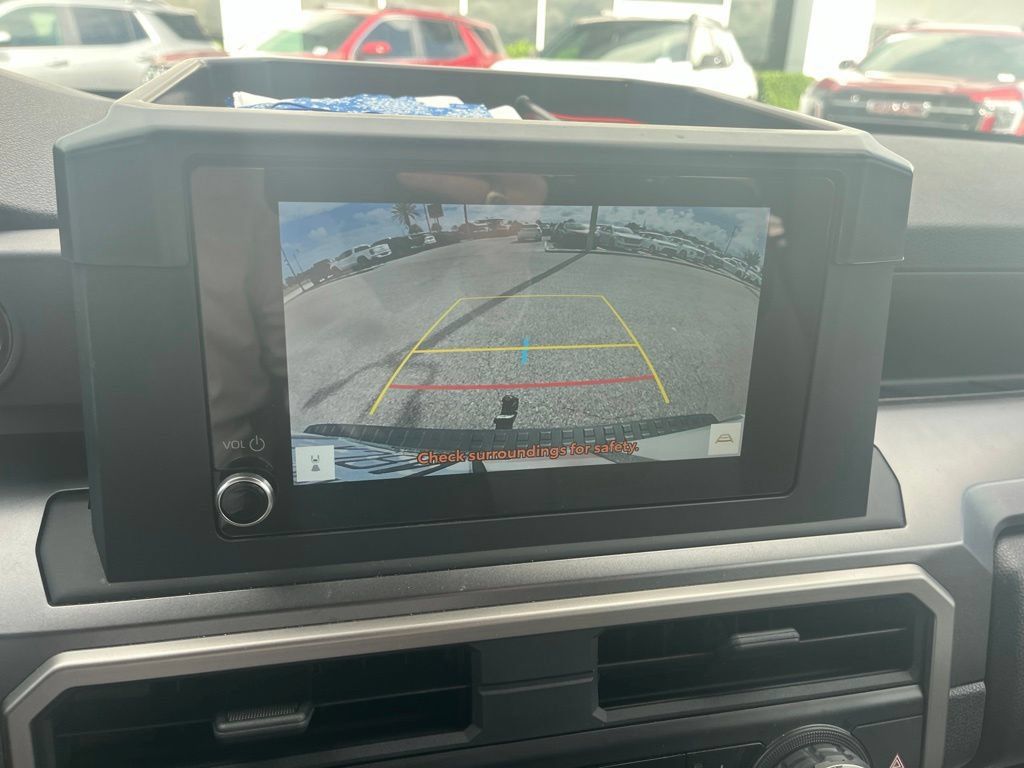 Used 2025 Toyota 4Runner TRD Sport AWD/4WD image 17