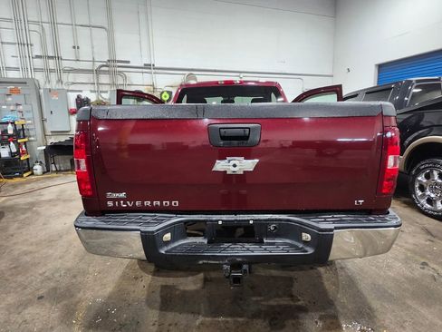 Used 2008 Chevrolet Silverado 1500 LT w/ Suspension Package, Off-Road AWD/4WD image 5