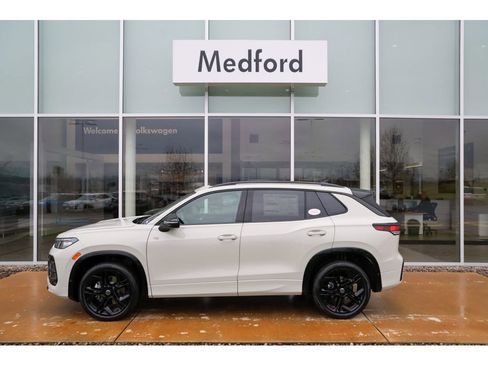 New 2026 Volkswagen Tiguan SE R-Line image 1