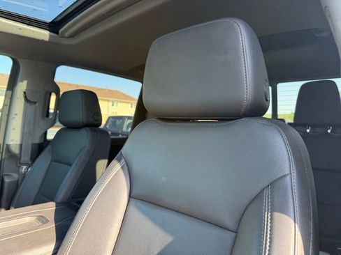 Used 2020 GMC Sierra 2500 SLT w/ SLT Premium Plus Package AWD/4WD image 12