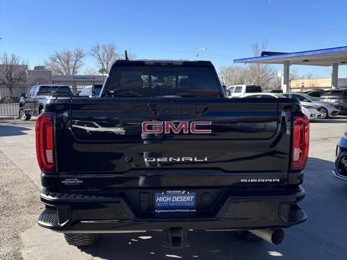 Used 2020 GMC Sierra 3500 Denali w/ Denali Ultimate Package image 23