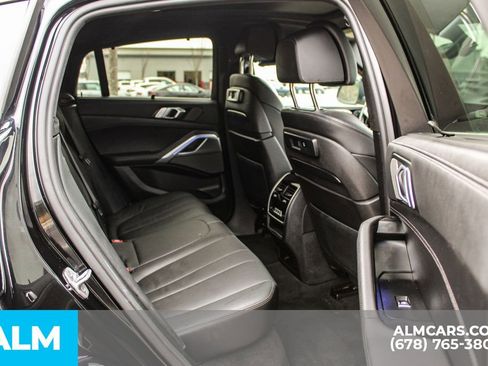 Used 2022 BMW X6 xDrive40i image 18