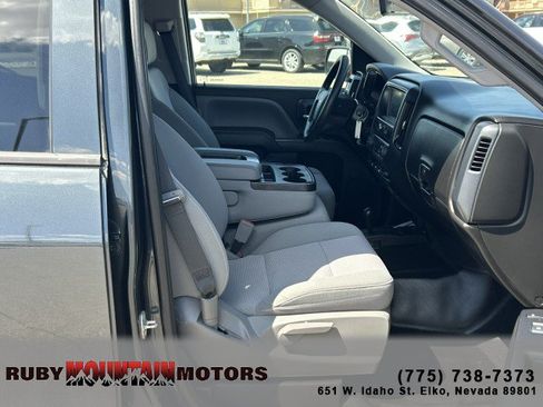 Used 2018 Chevrolet Silverado 1500 W/T w/ Trailering Package AWD/4WD image 25