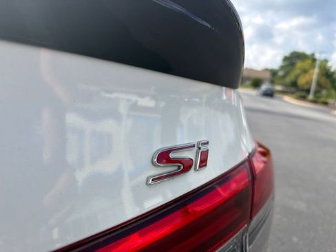 Used 2024 Honda Civic Si image 9
