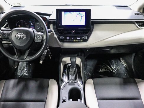 Certified 2025 Toyota Corolla LE FWD image 14