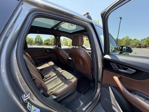 Used 2017 Audi Q7 2.0T Premium Plus w/ Premium Plus Package AWD/4WD image 14