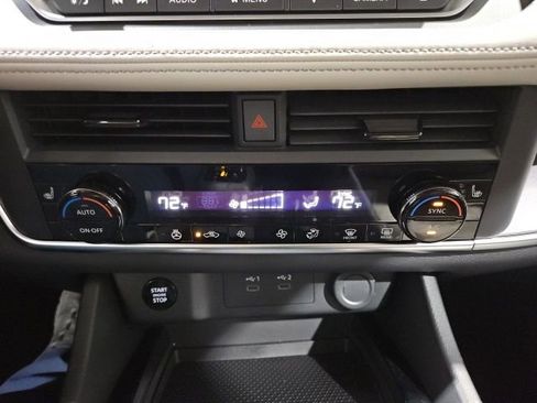 New 2026 Nissan Rogue SV AWD/4WD image 24