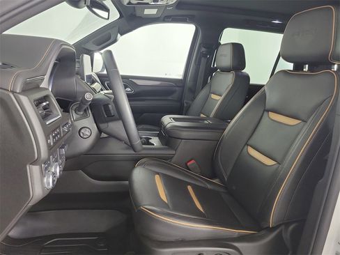 Used 2023 GMC Yukon AT4 w/ AT4 Premium Plus Package image 17