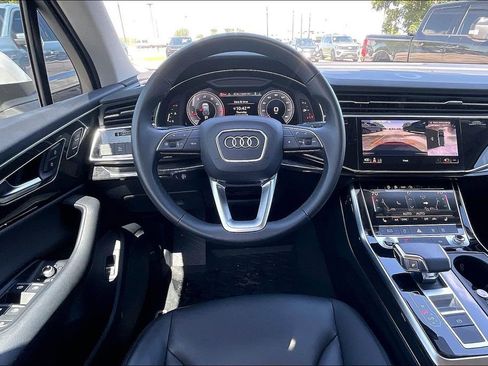 Used 2022 Audi Q7 3.0T Premium AWD/4WD image 8