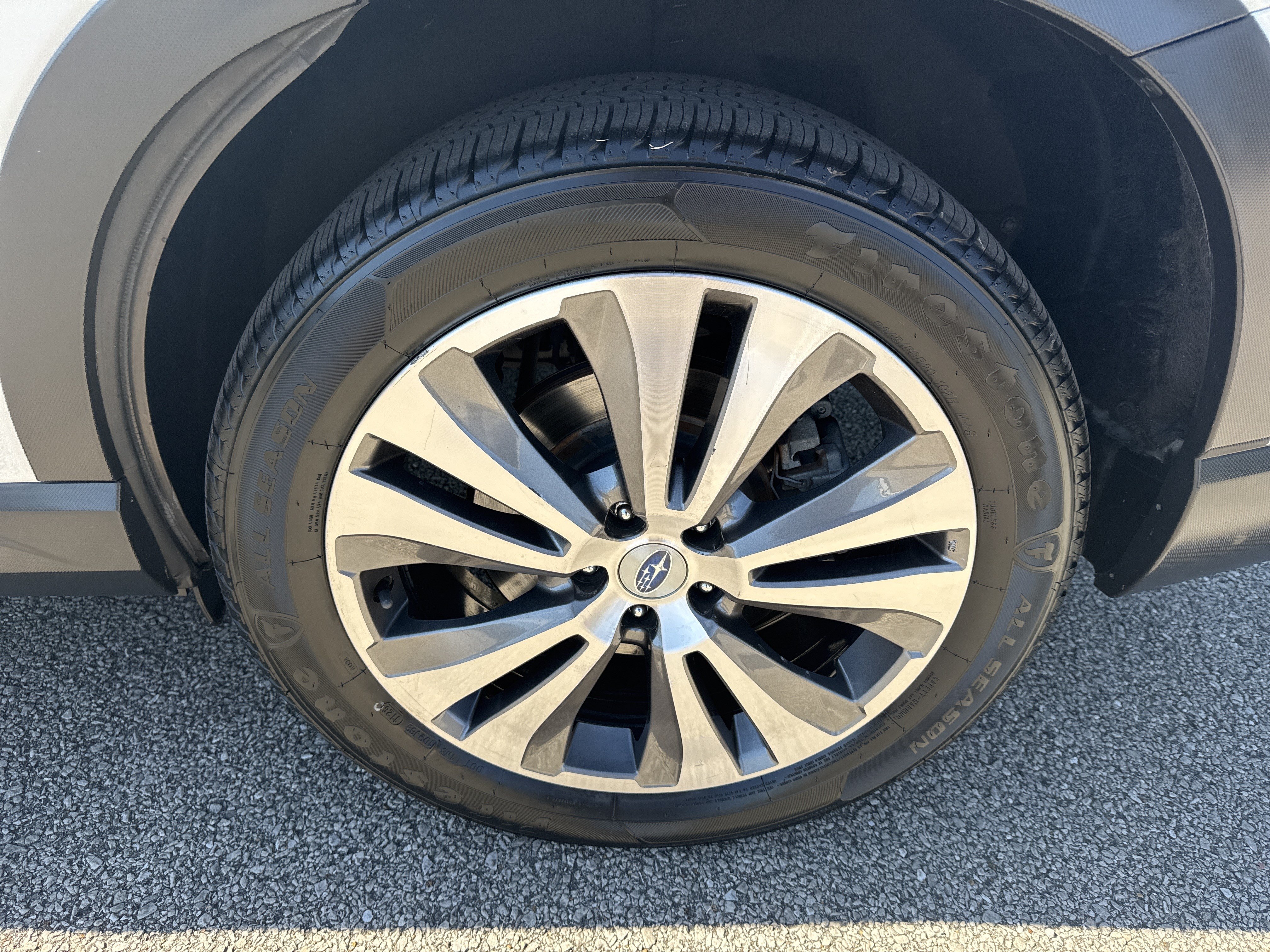 Used 2019 Subaru Ascent Limited AWD/4WD image 19
