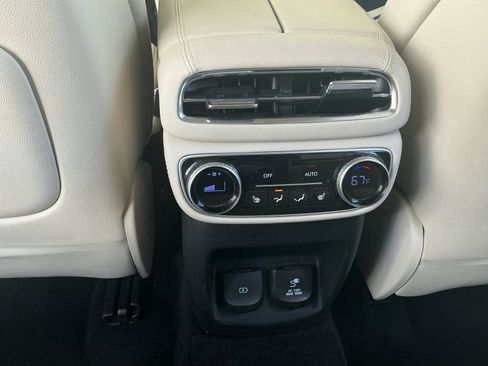 Used 2023 Genesis GV80 3.5T Advanced + image 32