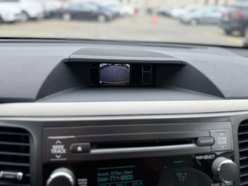 Used 2012 Toyota Sienna LE image 27