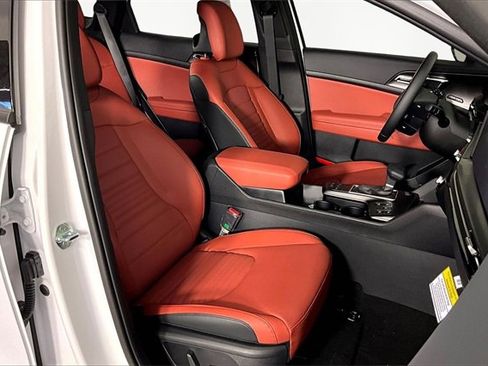 New 2026 Kia Sportage SX image 12