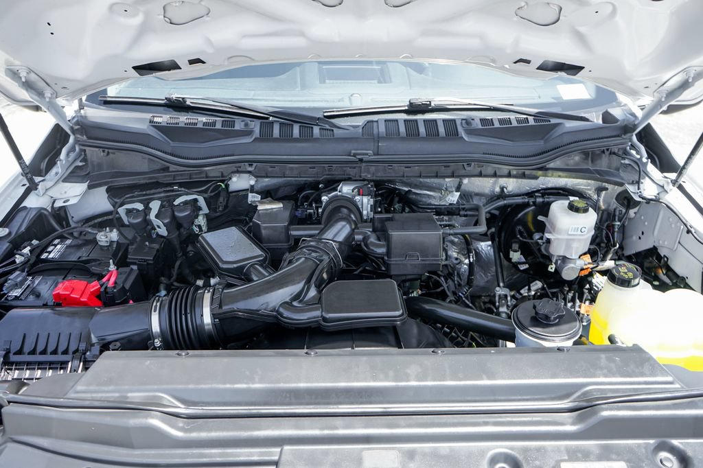Used 2022 Ford F250 XL w/ Power Equipment Group RWD image 12