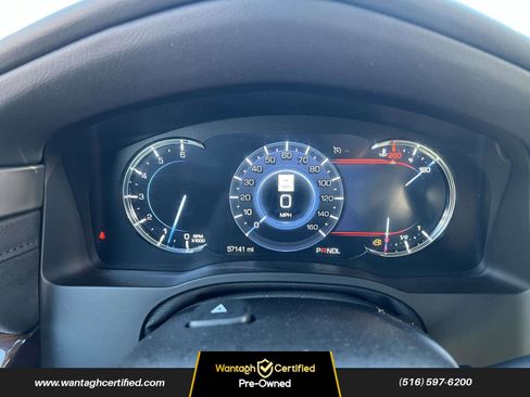 Used 2019 Cadillac Escalade Luxury w/ Escalade Sport Edition image 30