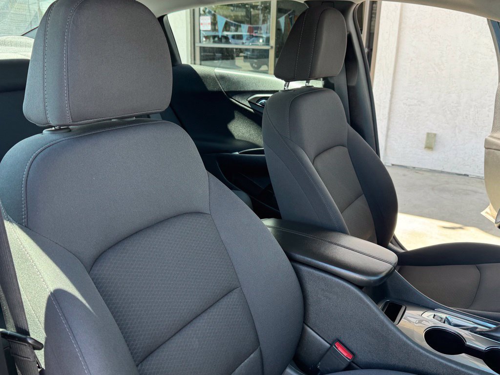 Used 2024 Chevrolet Malibu LT FWD image 23