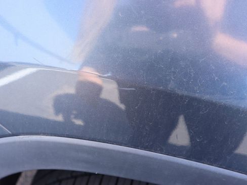 Used 2018 Toyota Highlander Plus w/ Carpet Mat Package (TMS) image 32