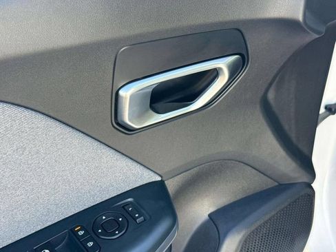 Used 2025 Kia K4 EX FWD image 20