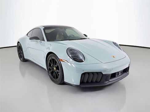 Used 2025 Porsche 911 Carrera 4 GTS AWD/4WD image 26