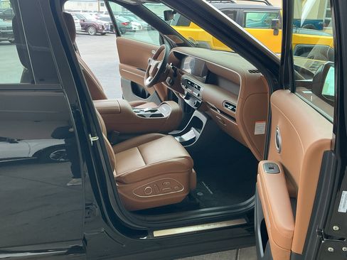 New 2026 Hyundai Palisade Calligraphy image 9