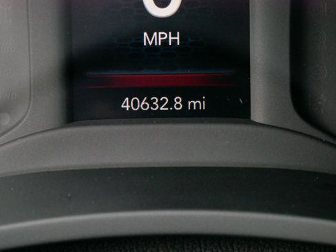 Used 2024 RAM 2500 Big Horn w/ Bed Utility Group image 22