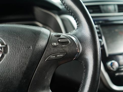 Used 2022 Nissan Murano SV FWD image 29