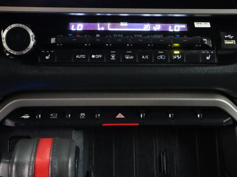 Used 2025 Toyota Sequoia SR5 w/ SR5 Premium Package image 20