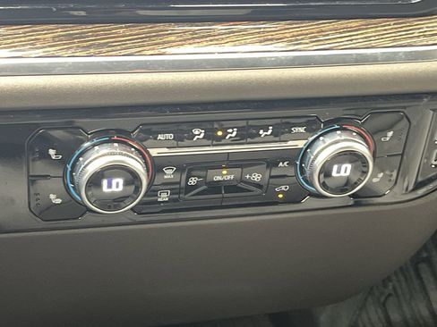 Certified 2023 GMC Sierra 1500 SLE image 23