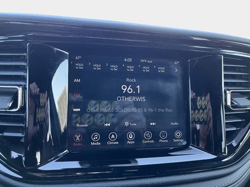 Used 2022 Dodge Durango GT image 24