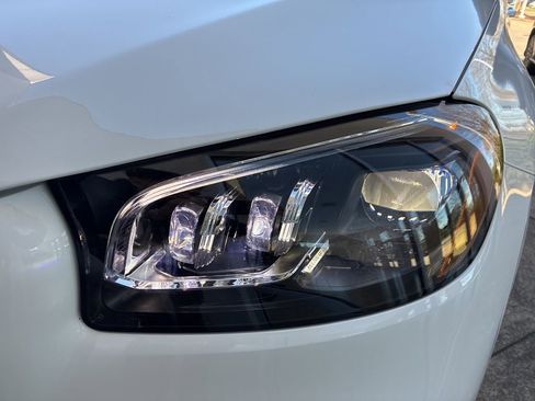 Used 2026 Mercedes-Benz GLS 580 GLS 580 4MATIC/HEAD-UP/NIGHT P image 16