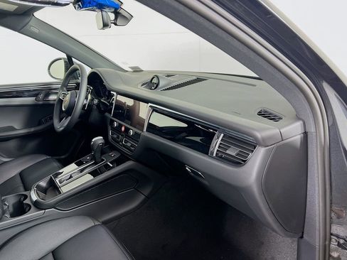 New 2026 Porsche Macan S image 31