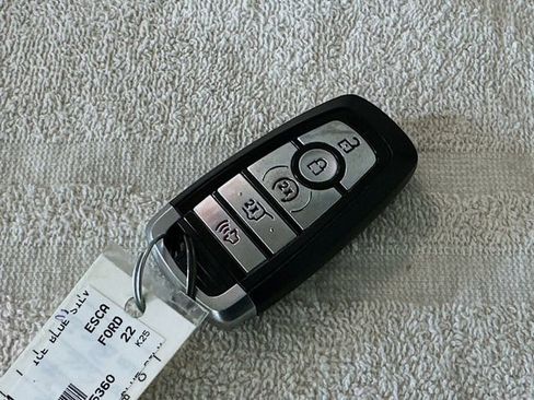 Certified 2022 Ford Escape SEL w/ Technology Package image 28