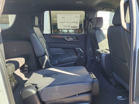 New 2026 GMC Yukon XL Denali image 50
