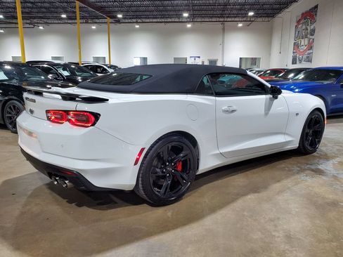 Used 2021 Chevrolet Camaro SS RWD image 47