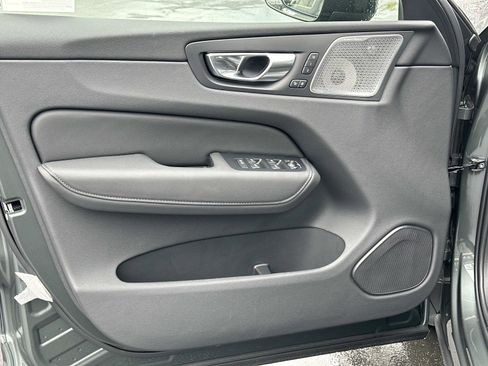 New 2026 Volvo XC60 T8 Ultra w/ Climate Package image 11