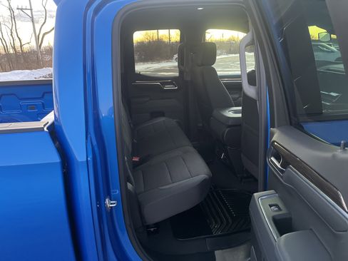Used 2026 Chevrolet Silverado 1500 LT AWD/4WD image 15