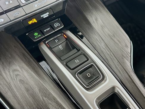 Used 2019 Honda Clarity Touring image 24