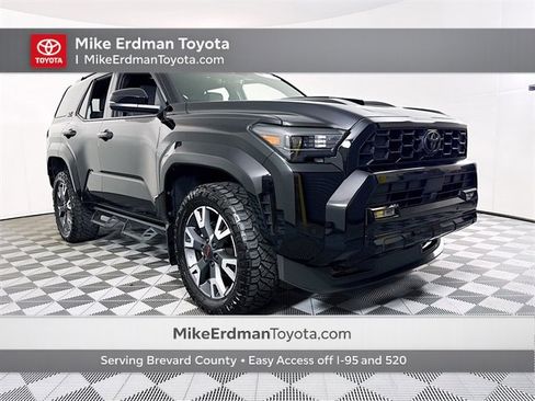 Used 2025 Toyota 4Runner TRD Sport image 1